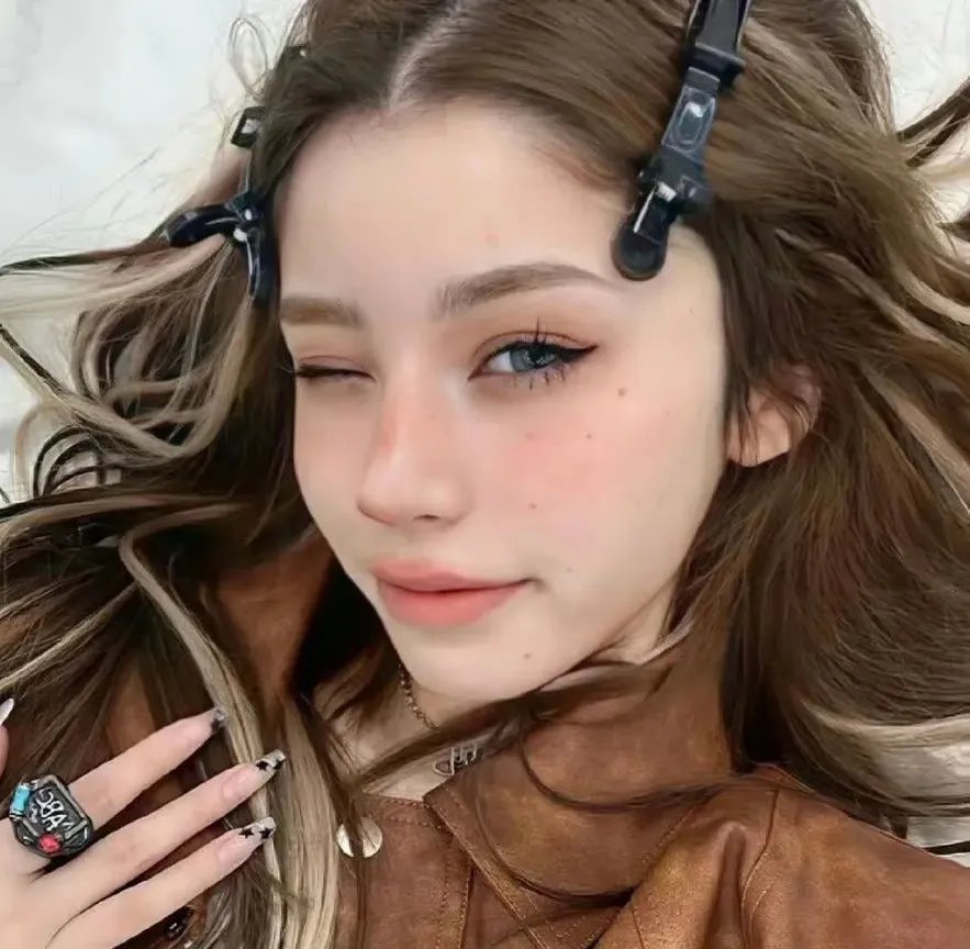 泳舞姐妹